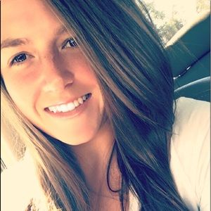 Meet your Posher, Daniele